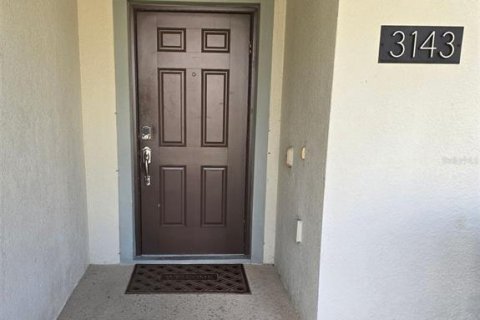 Adosado en alquiler en Kissimmee, Florida, 4 dormitorios, 177.81 m2 № 1396486 - foto 3