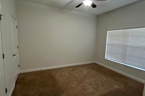 Adosado en alquiler en Kissimmee, Florida, 4 dormitorios, 177.81 m2 № 1396486 - foto 11