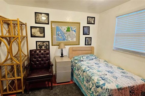 House in Englewood, Florida 3 bedrooms, 102.94 sq.m. № 2410243 - photo 22