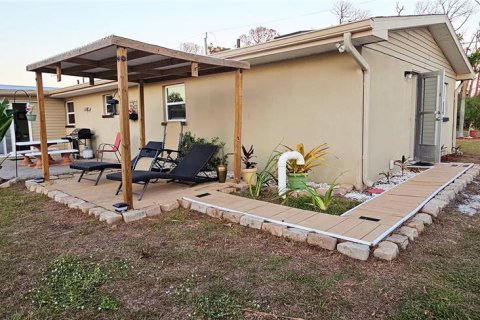 House in Englewood, Florida 3 bedrooms, 102.94 sq.m. № 2410243 - photo 24
