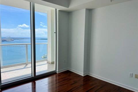 Купить кондоминиум в Майами, Флорида 2 спальни, 93.46м2, № 2021892 - фото 7