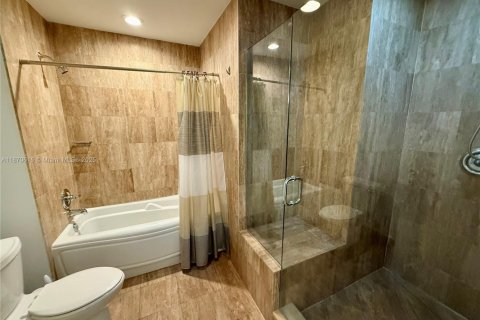 Купить кондоминиум в Майами, Флорида 2 спальни, 93.46м2, № 2021892 - фото 5