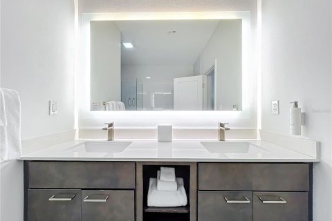 Condominio en venta en Winter Garden, Florida, 2 dormitorios, 117.52 m2 № 1326783 - foto 26