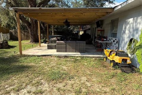 Casa en venta en Lady Lake, Florida, 4 dormitorios, 116.13 m2 № 1898836 - foto 14
