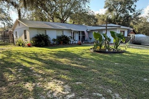 Casa en venta en Lady Lake, Florida, 4 dormitorios, 116.13 m2 № 1898836 - foto 2