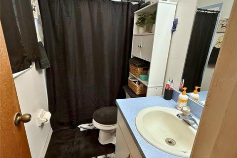 Casa en venta en Lady Lake, Florida, 4 dormitorios, 116.13 m2 № 1898836 - foto 11