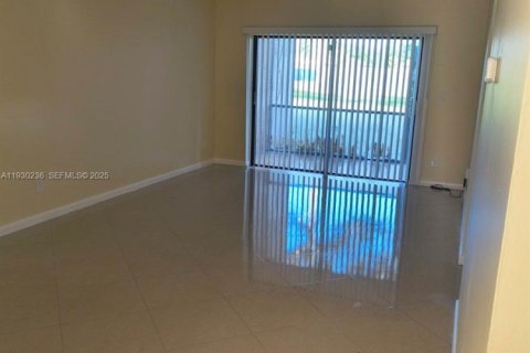 Copropriété à louer à North Lauderdale, Floride: 2 chambres, 93.83 m2 № 1989032 - photo 4