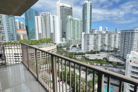 Copropriété à vendre à Miami, Floride: 2 chambres, 95.69 m2 № 1990521 - photo 2