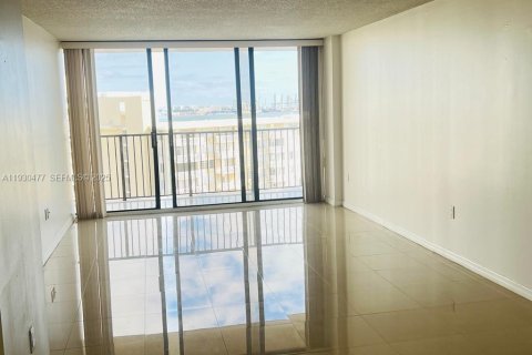 Copropriété à vendre à Miami, Floride: 2 chambres, 95.69 m2 № 1990521 - photo 1
