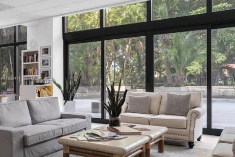 Copropriété à vendre à Miami, Floride: 2 chambres, 95.69 m2 № 1990521 - photo 18