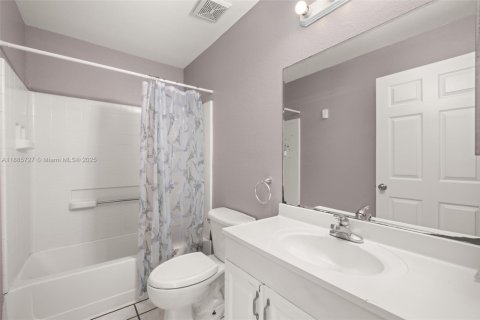 Casa en venta en Sebring, Florida, 3 dormitorios № 1933414 - foto 21