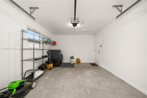 Casa en venta en Sebring, Florida, 3 dormitorios № 1933414 - foto 27