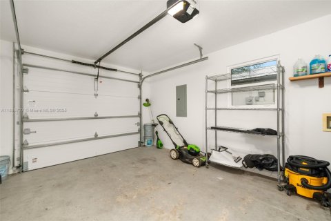 Casa en venta en Sebring, Florida, 3 dormitorios № 1933414 - foto 26