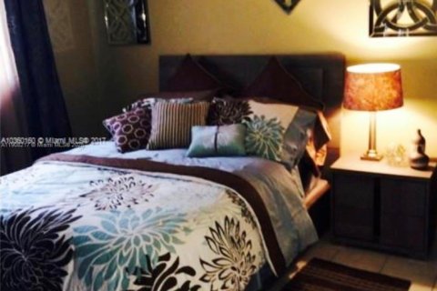 Copropriété à louer à Aventura, Floride: 1 chambre, 71.35 m2 № 1964159 - photo 16