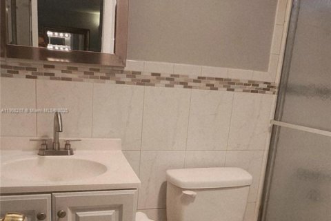 Copropriété à louer à Aventura, Floride: 1 chambre, 71.35 m2 № 1964159 - photo 21