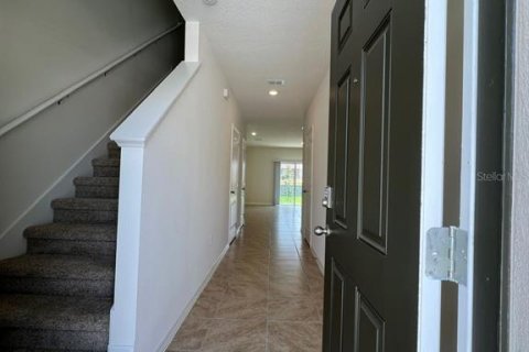 Touwnhouse à louer à Davenport, Floride: 3 chambres, 135.92 m2 № 2094613 - photo 2