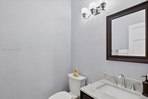 House in Cooper City, Florida 4 bedrooms, 234.49 sq.m. № 2069439 - photo 15