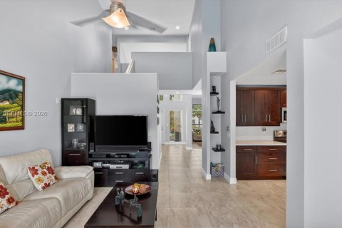 House in Cooper City, Florida 4 bedrooms, 234.49 sq.m. № 2069439 - photo 29