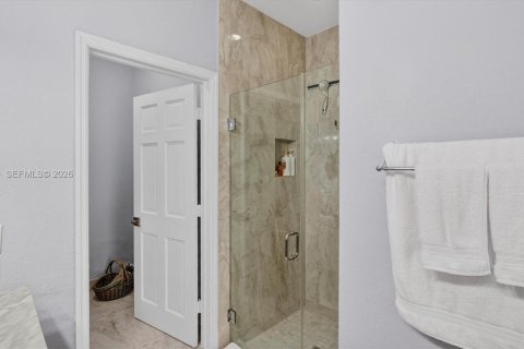 House in Cooper City, Florida 4 bedrooms, 234.49 sq.m. № 2069439 - photo 21