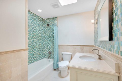 Villa ou maison à vendre à Orlando, Floride: 3 chambres, 214.33 m2 № 2116880 - photo 30