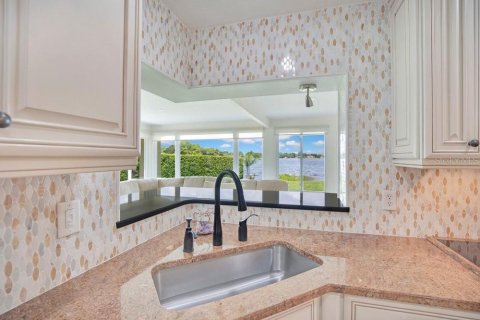 Villa ou maison à vendre à Orlando, Floride: 3 chambres, 214.33 m2 № 2116880 - photo 13