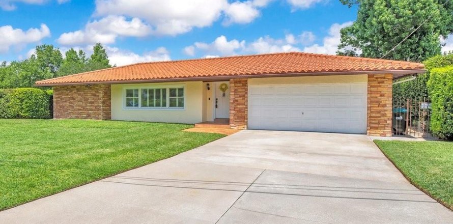 Villa ou maison à Orlando, Floride 3 chambres, 214.33 m2 № 2116880
