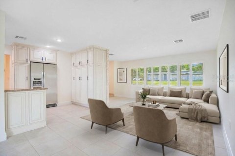 Villa ou maison à vendre à Orlando, Floride: 3 chambres, 214.33 m2 № 2116880 - photo 7