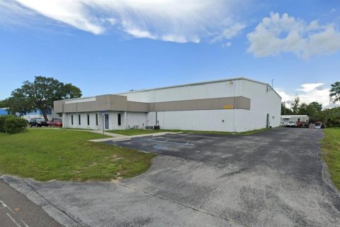 Commercial property in Brooksville, Florida 129.32 sq.m. № 2364034