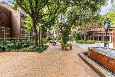 Купить кондоминиум в Майами, Флорида 2 спальни, 141.21м2, № 1996508 - фото 23