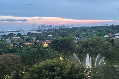 Купить кондоминиум в Майами, Флорида 2 спальни, 141.21м2, № 1996508 - фото 11