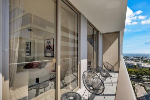 Copropriété à vendre à Miami, Floride: 1 chambre, 71.72 m2 № 1980929 - photo 17