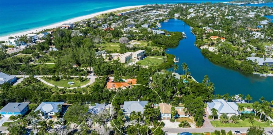 Casa en Longboat Key, Florida 3 dormitorios, 260.5 m2 № 2151680