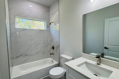 House in Ocala, Florida 4 bedrooms, 170.29 sq.m. № 1793239 - photo 8