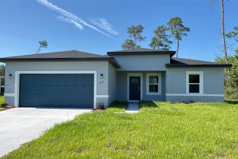 House in Ocala, Florida 4 bedrooms, 170.29 sq.m. № 1793239 - photo 1