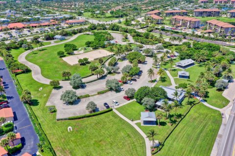 Condo in Jupiter, Florida, 2 bedrooms  № 1142223 - photo 1