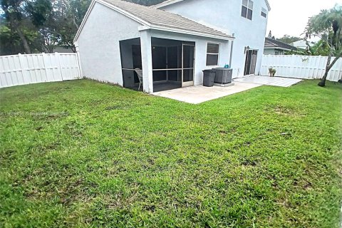 Villa ou maison à louer à Plantation, Floride: 3 chambres, 169.92 m2 № 1941494 - photo 16