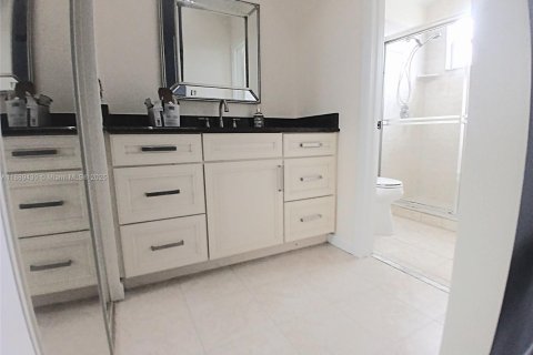 Villa ou maison à louer à Plantation, Floride: 3 chambres, 169.92 m2 № 1941494 - photo 9