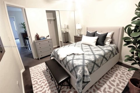 Villa ou maison à louer à Plantation, Floride: 3 chambres, 169.92 m2 № 1941494 - photo 12