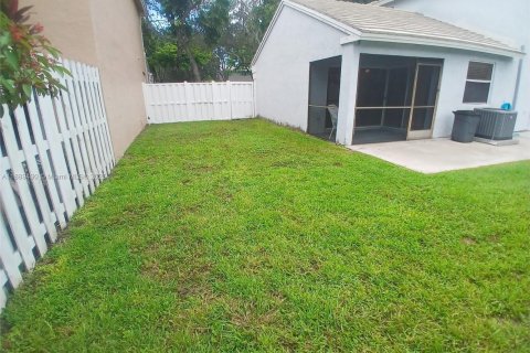 Villa ou maison à louer à Plantation, Floride: 3 chambres, 169.92 m2 № 1941494 - photo 17