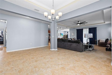 Villa ou maison à vendre à Kissimmee, Floride: 4 chambres, 264.86 m2 № 2266724 - photo 19