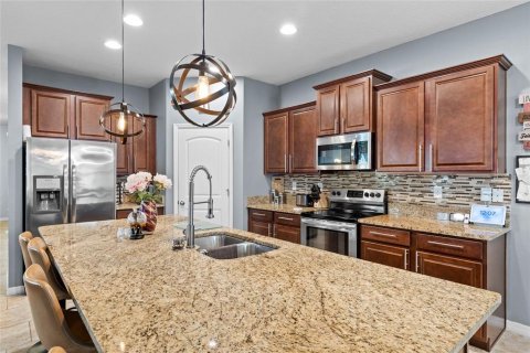 Villa ou maison à vendre à Kissimmee, Floride: 4 chambres, 264.86 m2 № 2266724 - photo 27