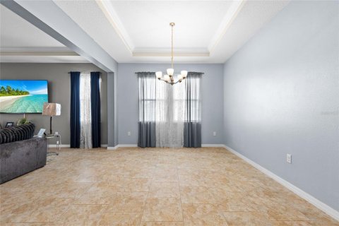 Villa ou maison à vendre à Kissimmee, Floride: 4 chambres, 264.86 m2 № 2266724 - photo 18