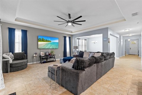 Villa ou maison à vendre à Kissimmee, Floride: 4 chambres, 264.86 m2 № 2266724 - photo 21
