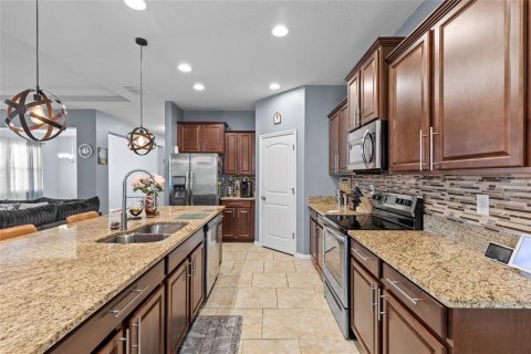 Villa ou maison à vendre à Kissimmee, Floride: 4 chambres, 264.86 m2 № 2266724 - photo 26