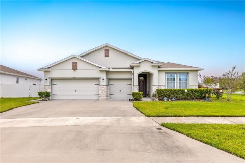 Casa en Kissimmee, Florida 4 dormitorios, 264.86 m2 № 2266724