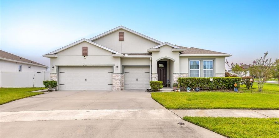 Villa ou maison à Kissimmee, Floride 4 chambres, 264.86 m2 № 2266724