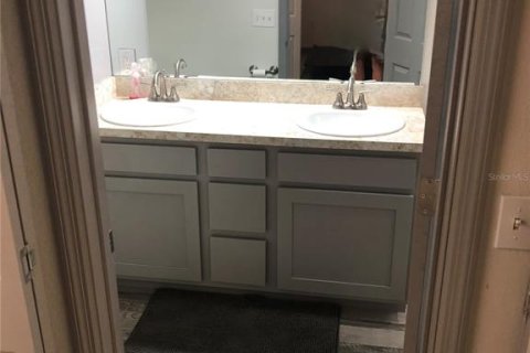 Apartamento en alquiler en Orange City, Florida, 3 dormitorios, 92.9 m2 № 1885759 - foto 11