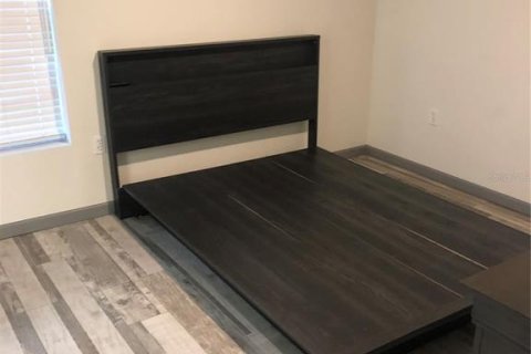 Apartamento en alquiler en Orange City, Florida, 3 dormitorios, 92.9 m2 № 1885759 - foto 9