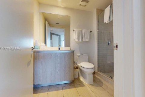 Condo in Hollywood, Florida, 2 bedrooms  № 2079396 - photo 10