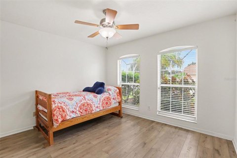 House in Brandon, Florida 3 bedrooms, 140.84 sq.m. № 2323012 - photo 21